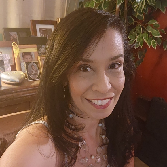 Meet your Posher, Aura - Picture 1 of 1